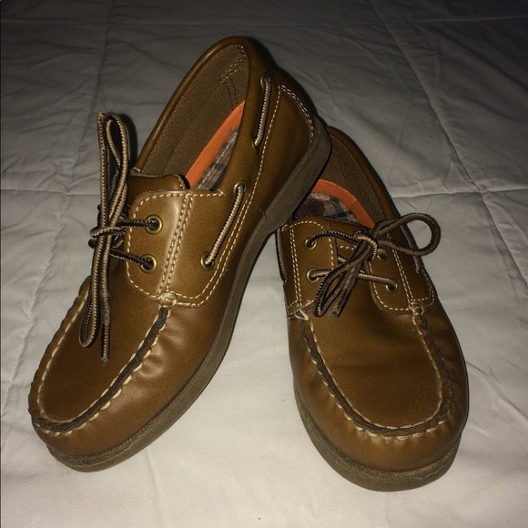 Eddie Bauer Shoes - Picture 1 of 3